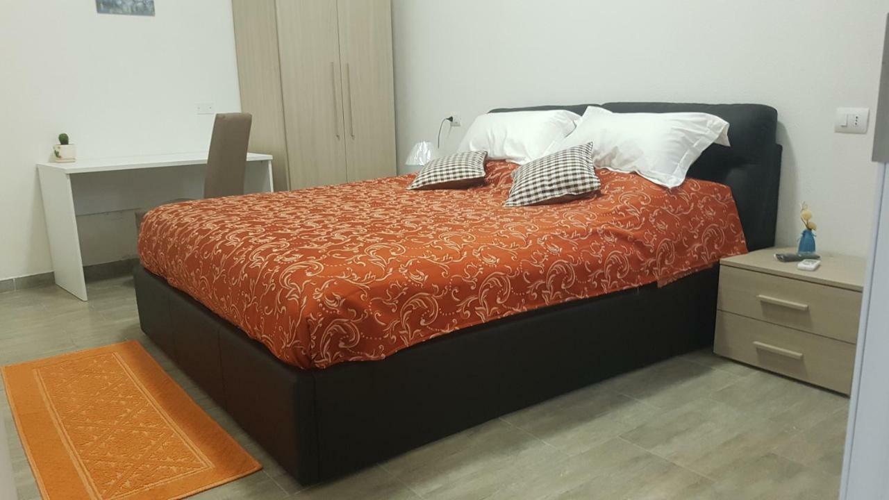 Boutique Oriente Express Hotell Cagliari Exteriör bild