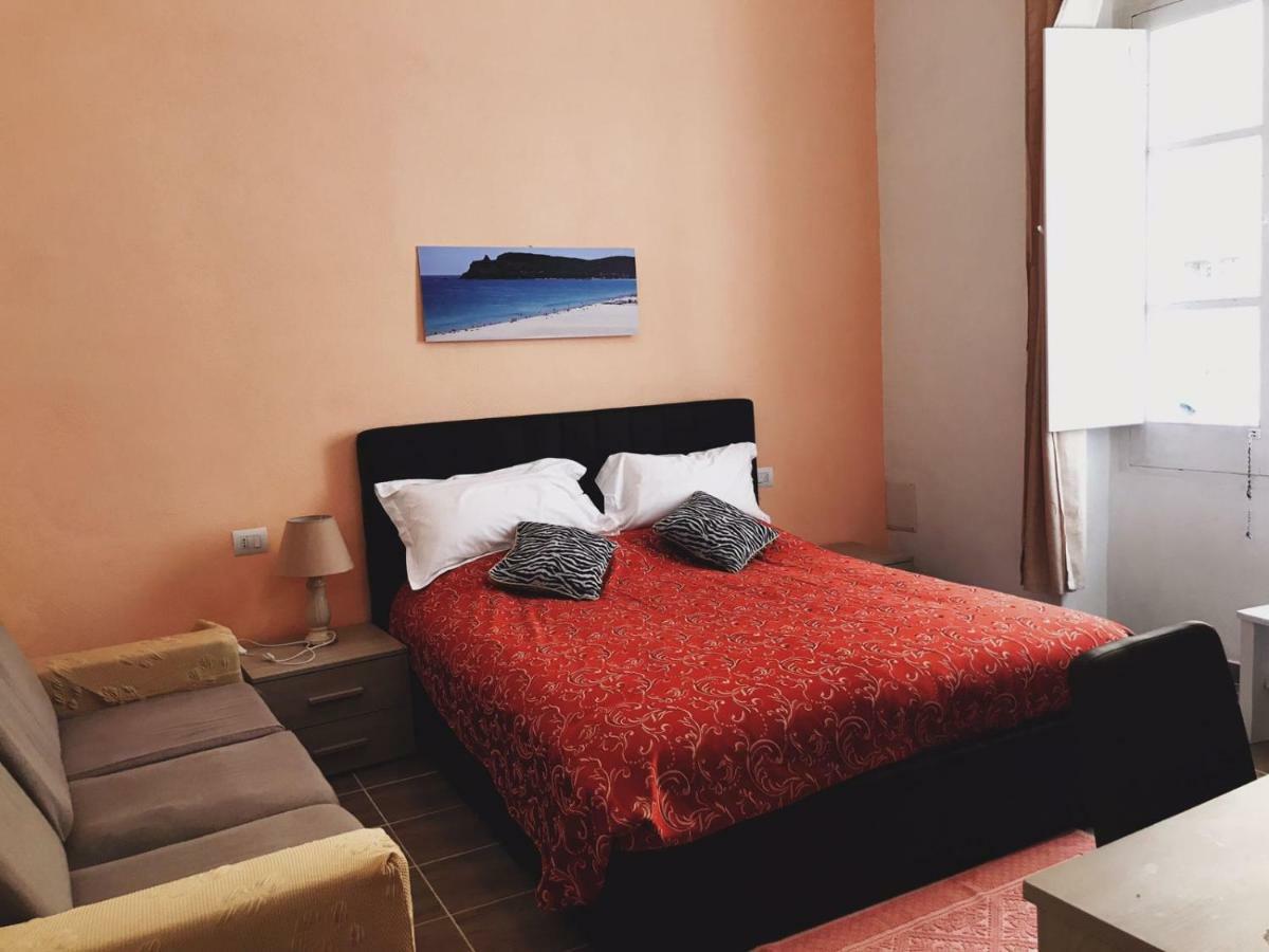 Boutique Oriente Express Hotell Cagliari Exteriör bild