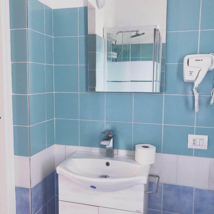 Boutique Oriente Express Hotell Cagliari Exteriör bild