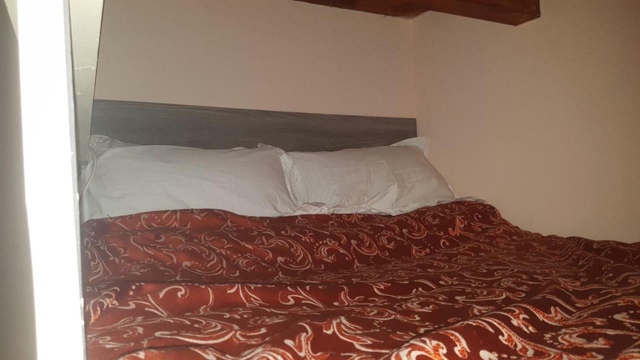Boutique Oriente Express Hotell Cagliari Exteriör bild